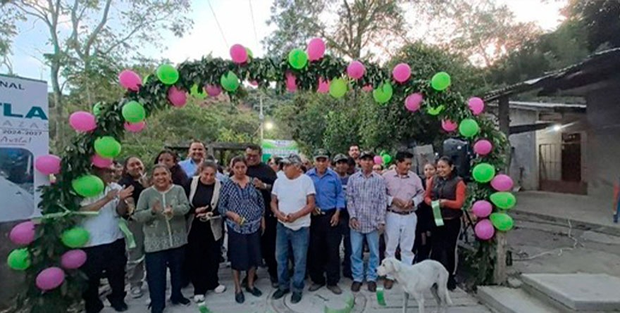Comunidades pequeñas por fin tienen sus obras