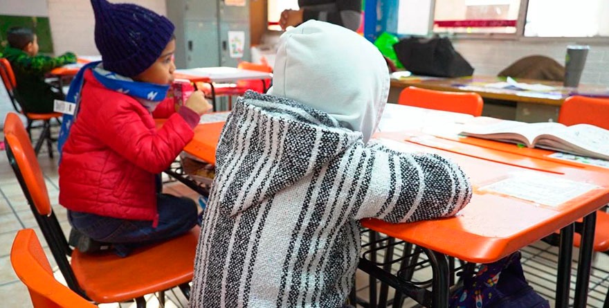 Vigente horario invernal en escuelas: SEGE