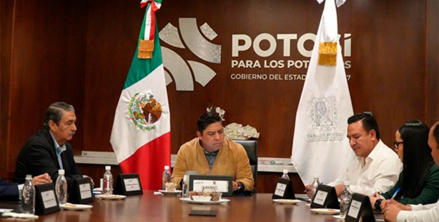 Entrega 206 millones Gobierno a la UASLP