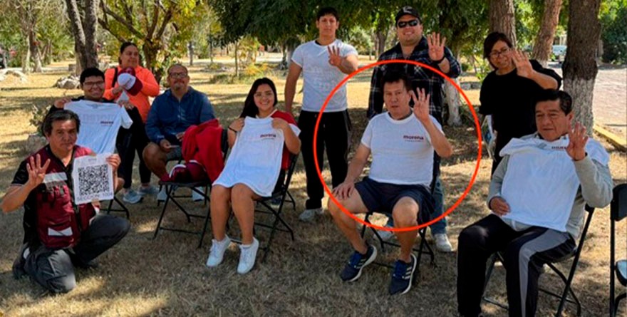 SE AFILIA A MORENA INTERINO EN DERECHO