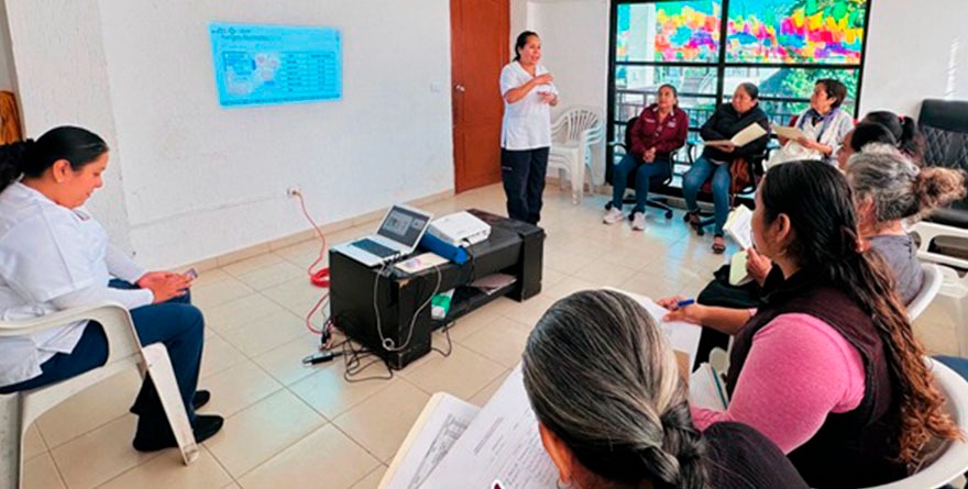 Auxiliares de Salud reciben capacitación