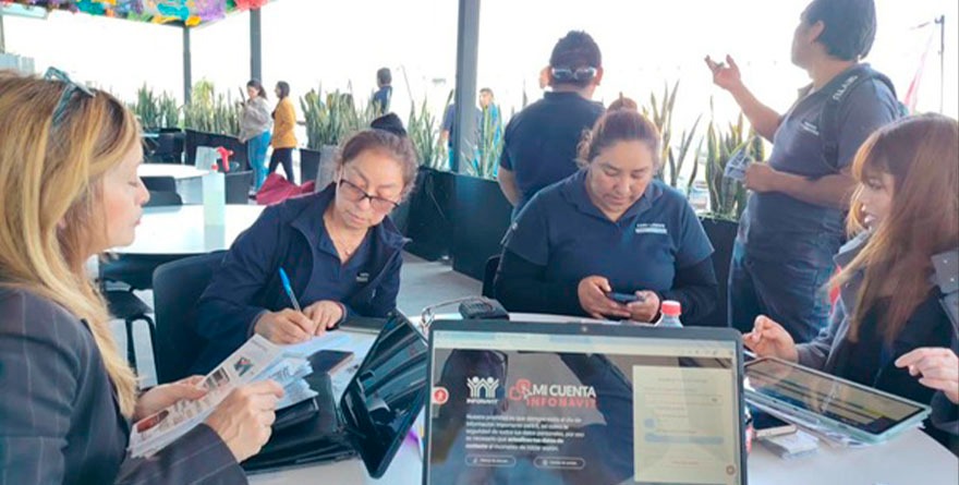 Brigada INFONAVIT en Matehuala