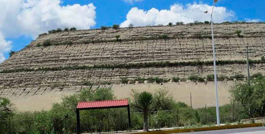 Minera envenena el Altiplano