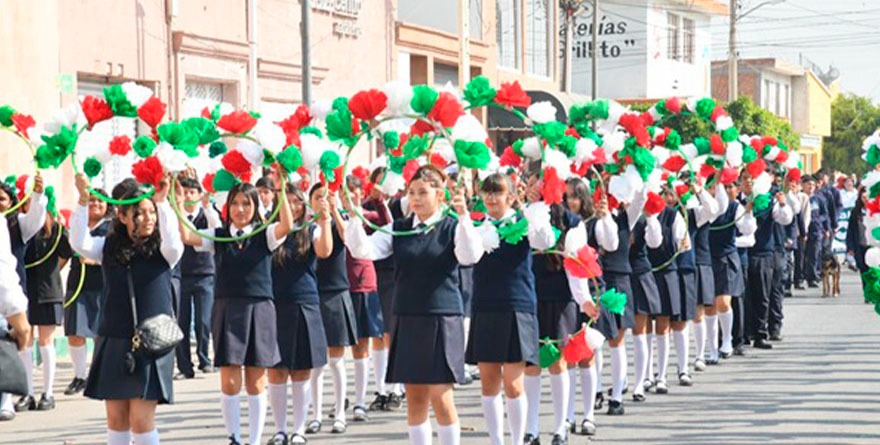 Potosinos celebran 115 años de Revolución