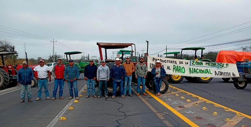 INICIAN BLOQUEOS EN SLP