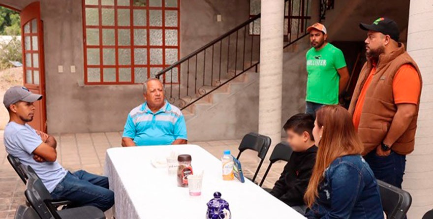 Cerritos recibe a la alcaldesa