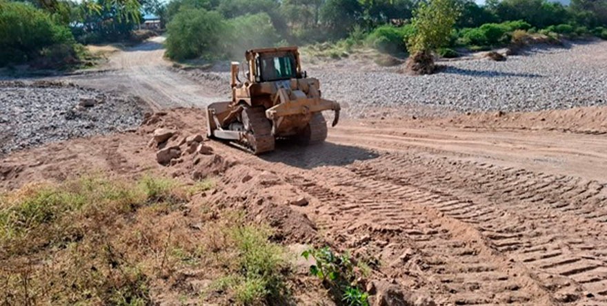 Río bajo control