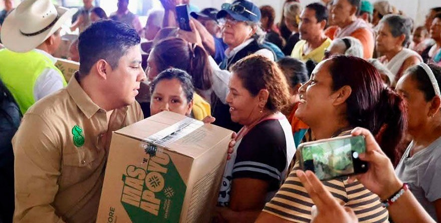 GOBIERNO ESTATAL LLEVA MÁS APOYO ALIMENTARIO A LA HUASTECA