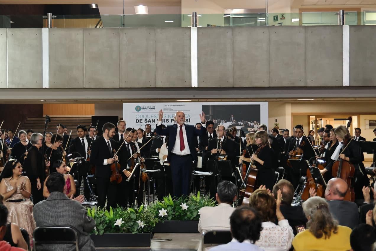 ORQUESTA SINFÓNICA DE SAN LUIS POTOSÍ BRILLA EN ESCENARIO NACIONAL