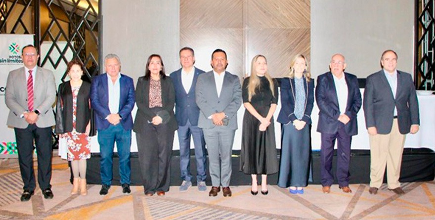 ANUNCIAN “50 DOCTORS”