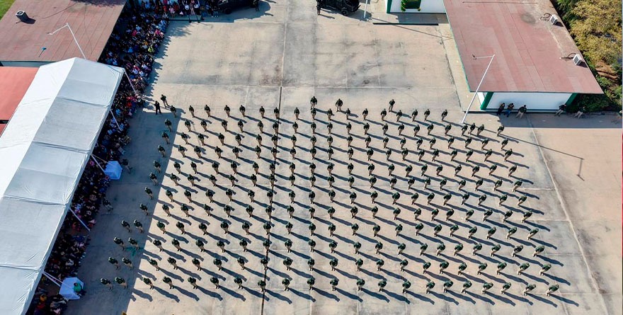 La Guardia Civil sumó a sus filas ayer a nuevos elementos.