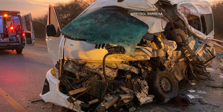 Bomberos advierten por sobrecupo