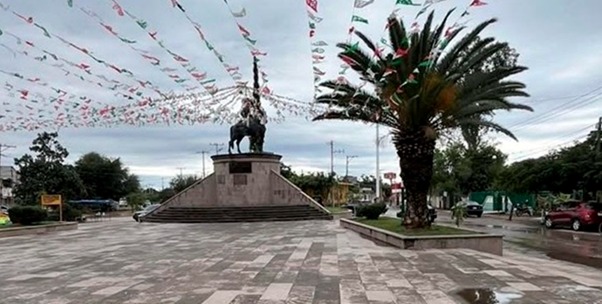Iluminan y embellecen la explanada en CDFZ