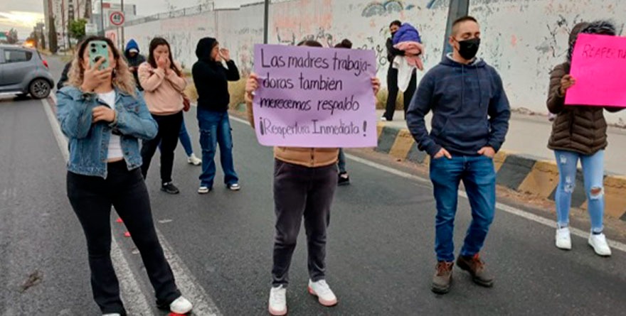 Padres exigen respuestas al IMSS