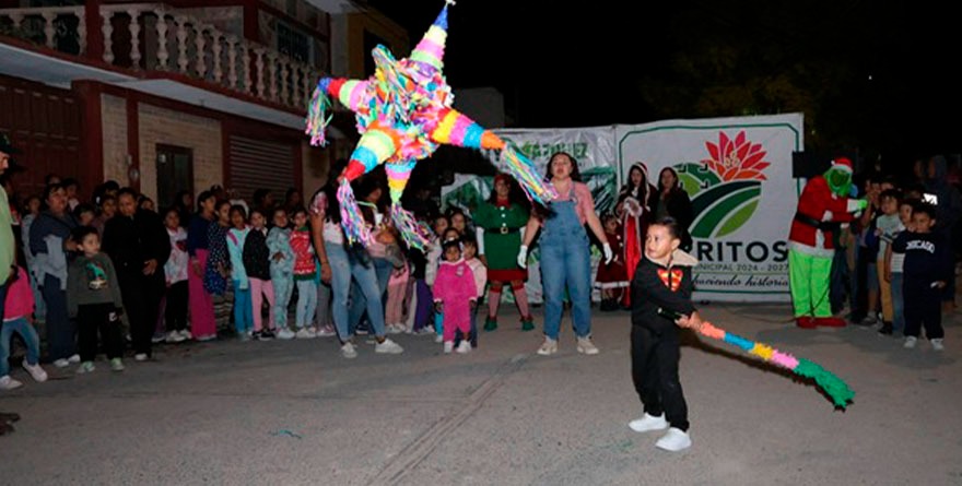Posada llena de espíritu navideño