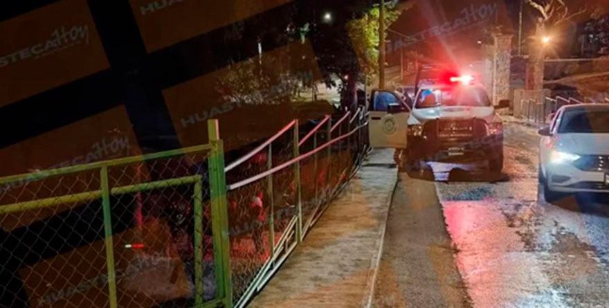 Hallan cuerpo flotando en Rio Valles