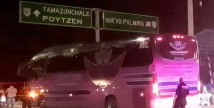 MALANDROS ‘DECORAN’ CON BALAS AUTOBÚS DE PASAJEROS EN SLP