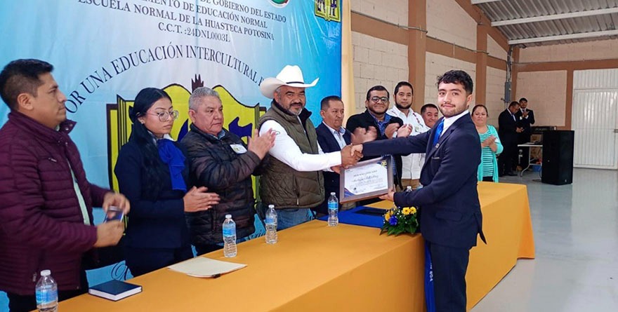 16 años formando docentes en Rayón