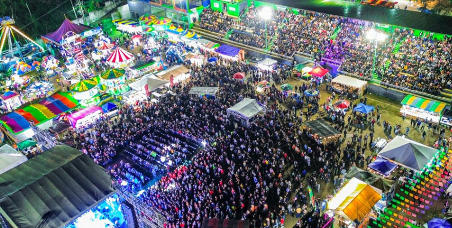 Cierra feria del café