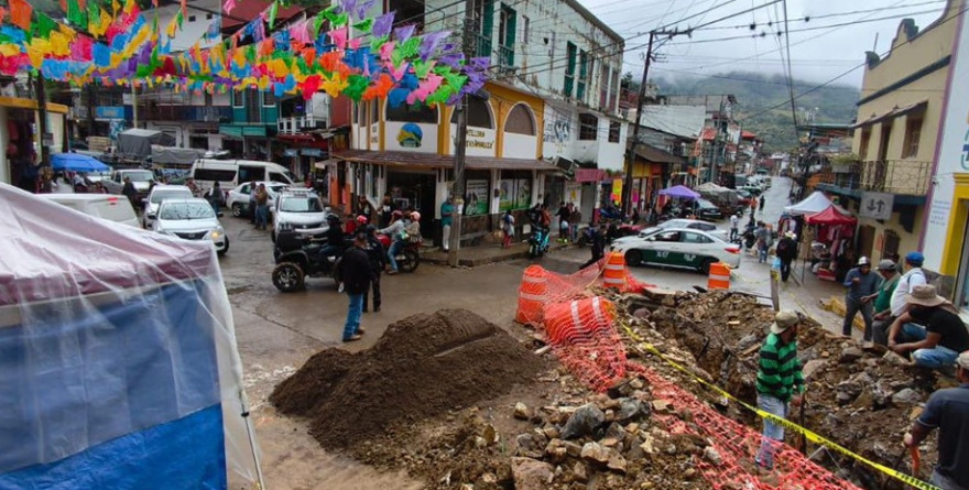 DESATAN QUEJAS OBRAS DECEMBRINAS