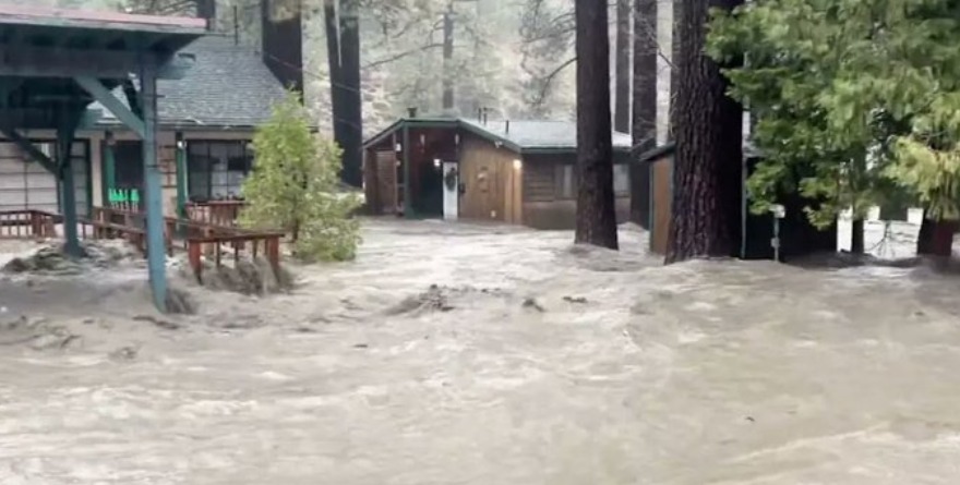 AZOTA TORMENTA A CALIFORNIA