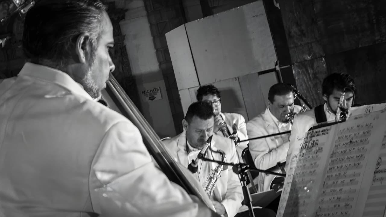 BIG BAND JAZZ EN PLAZA DE LOS FUNDADORES
