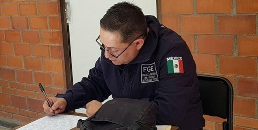 La Fiscalía anda reclutando refuerzos