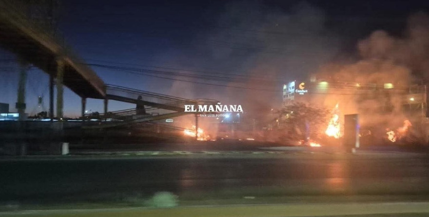 Incendio moviliza a autoridades