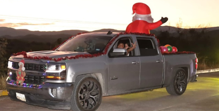 Cerritos se iluminó de Navidad