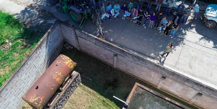 Rayón cuida a su gente