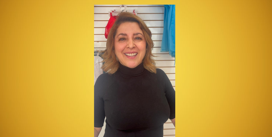 Ofrece lencería a para novias de Galindo y funcionarios