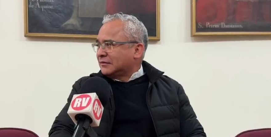 GALINDO VIAJA Y EL CENTRO HISTÓRICO SE HUNDE