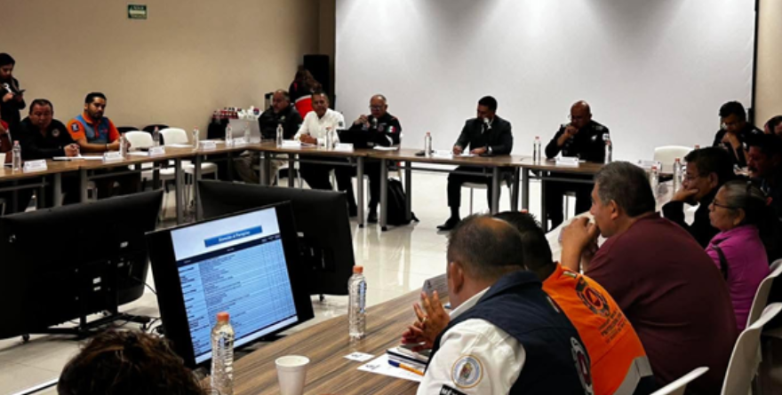 Fe con escolta incluida