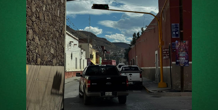 Denuncian desorden vial en Santa María del Río