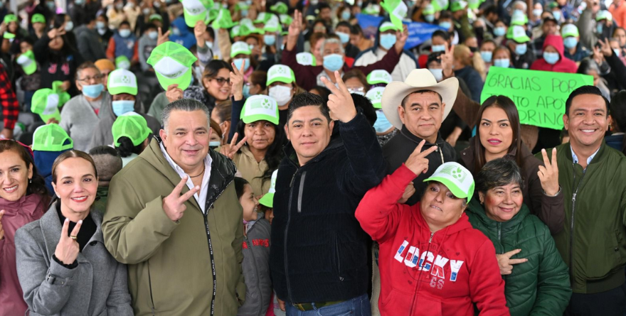 SALUD Y PAVIMENTACIÓN LLEGAN A LA HUASTECA