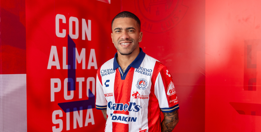 LLEGA EL DEFENSA  LUCAS ESTEVES