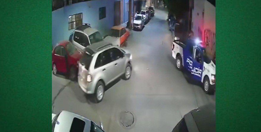 Persecución policial deja daños en Centro Histórico