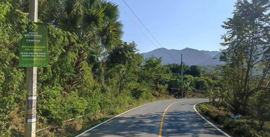 Camino en Tamazunchale listo para ser entregado