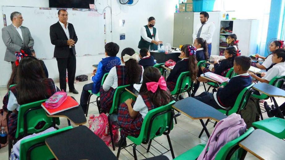 REGRESO A CLASES ORDENADO Y SEGURO