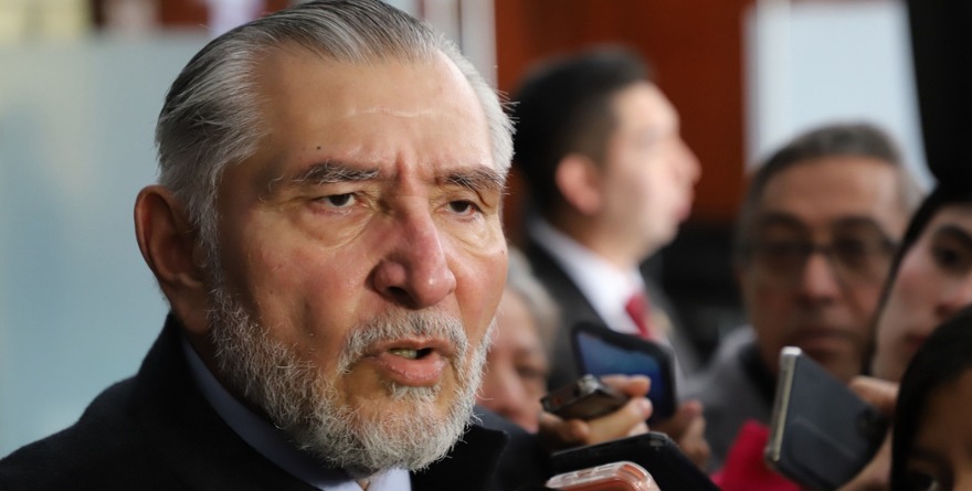 ENGORDA ADÁN AUGUSTO SU COCHINITO ¡11 MIL%!