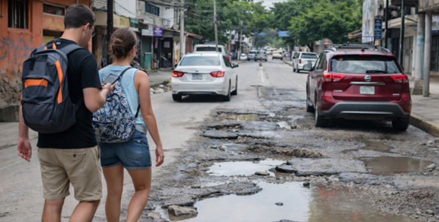 Turistas perciben deterioro en calles de Ciudad Valles
