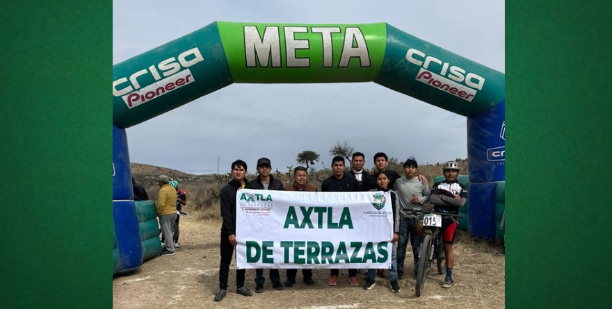 Histórico pase nacional de axtlense en ciclismo