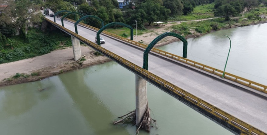 Anuncian mantenimiento a puentes de Tamazunchale