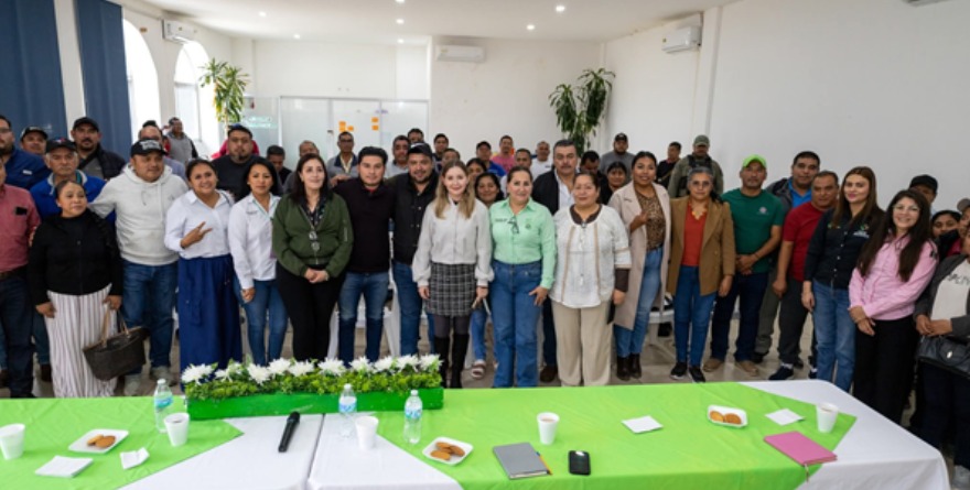 En Matlapa acuerdan mejoras al transporte