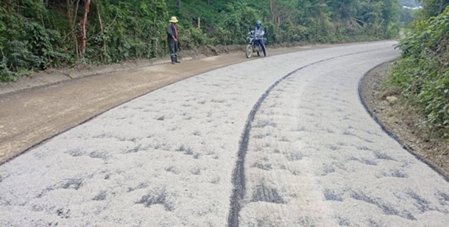 Avanza rehabilitación de carretera