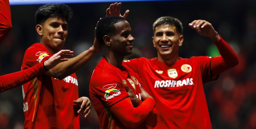 REACCIONA TOLUCA PARA VENCER A SANTOS Y PRESUME LIDERATO