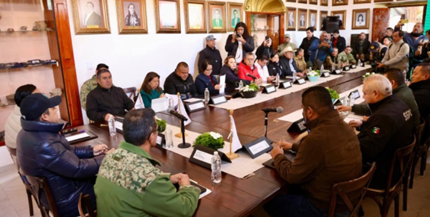 Llaman a depurar policías municipales