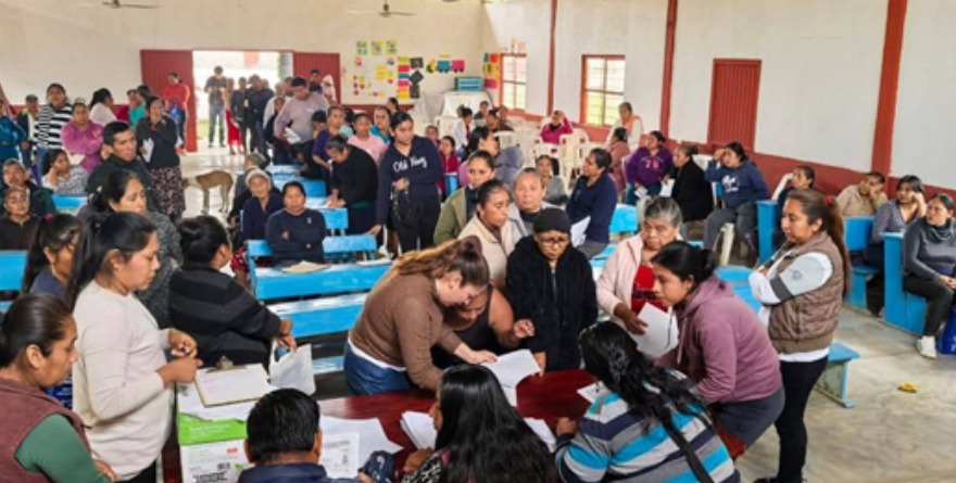 Brindan atención en comunidades