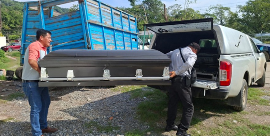 Matlapa acompaña a familiares en duelo
