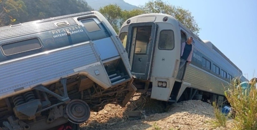 CONDUCÍAN SIN LICENCIA Y LES DIERON VÍA LIBRE